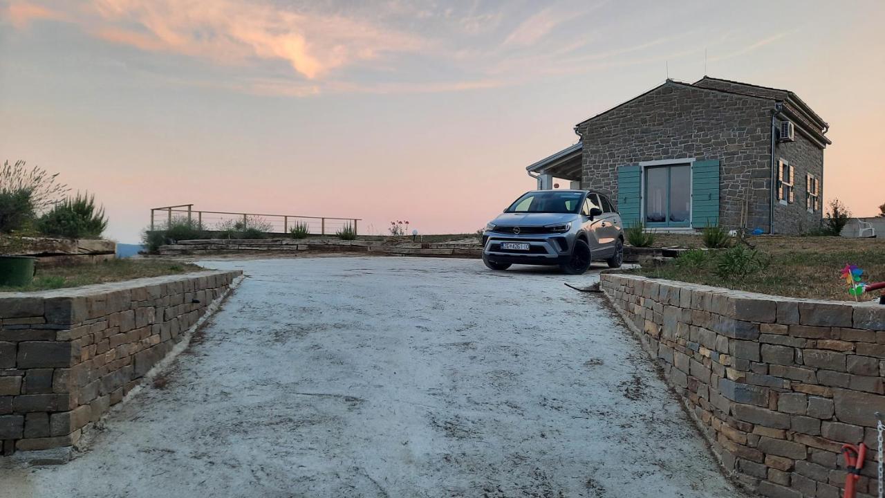 Villa San Silvestro Oprtalj Kültér fotó