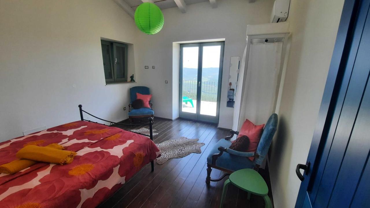 Villa San Silvestro Oprtalj Kültér fotó