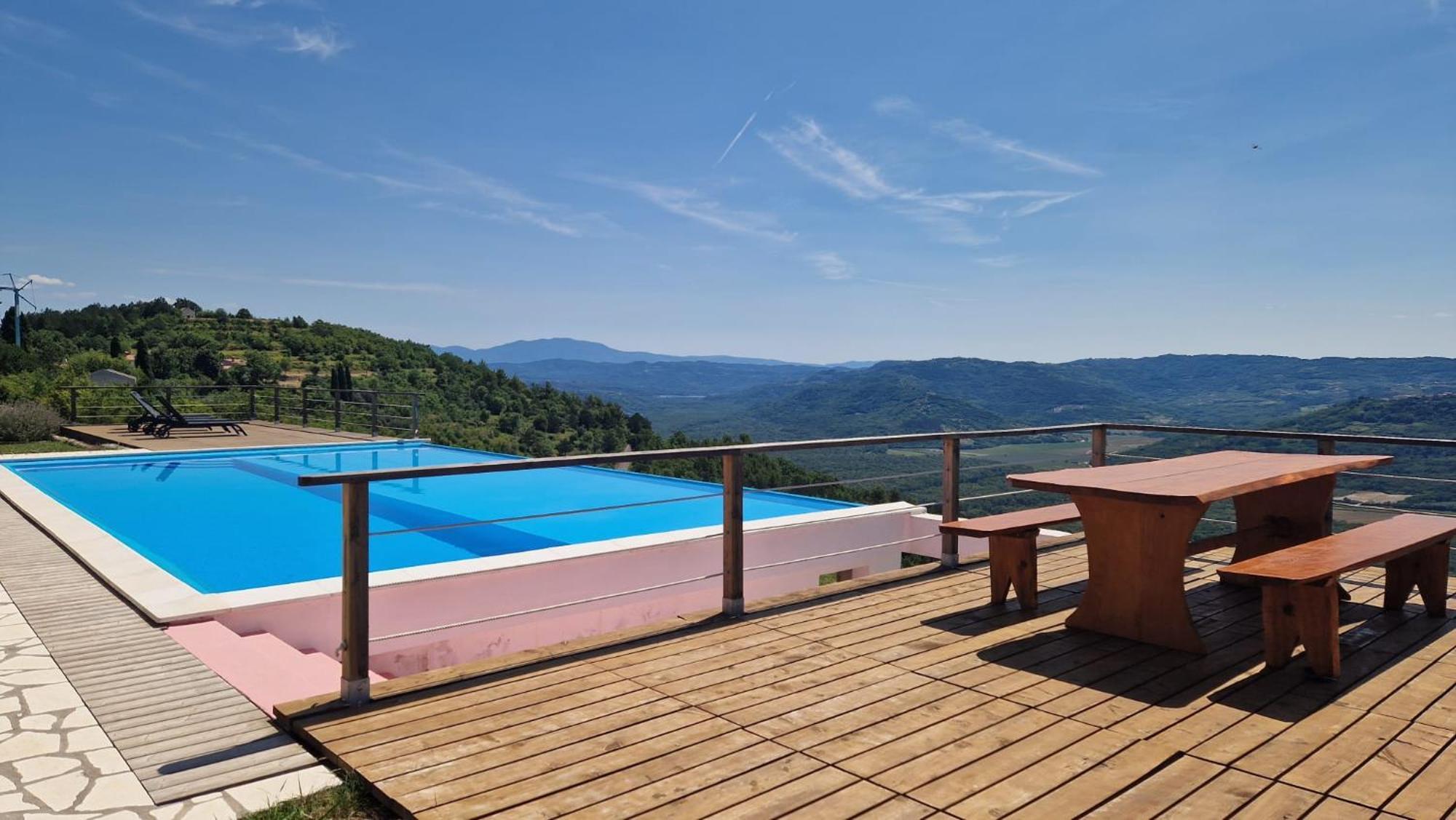 Villa San Silvestro Oprtalj Kültér fotó